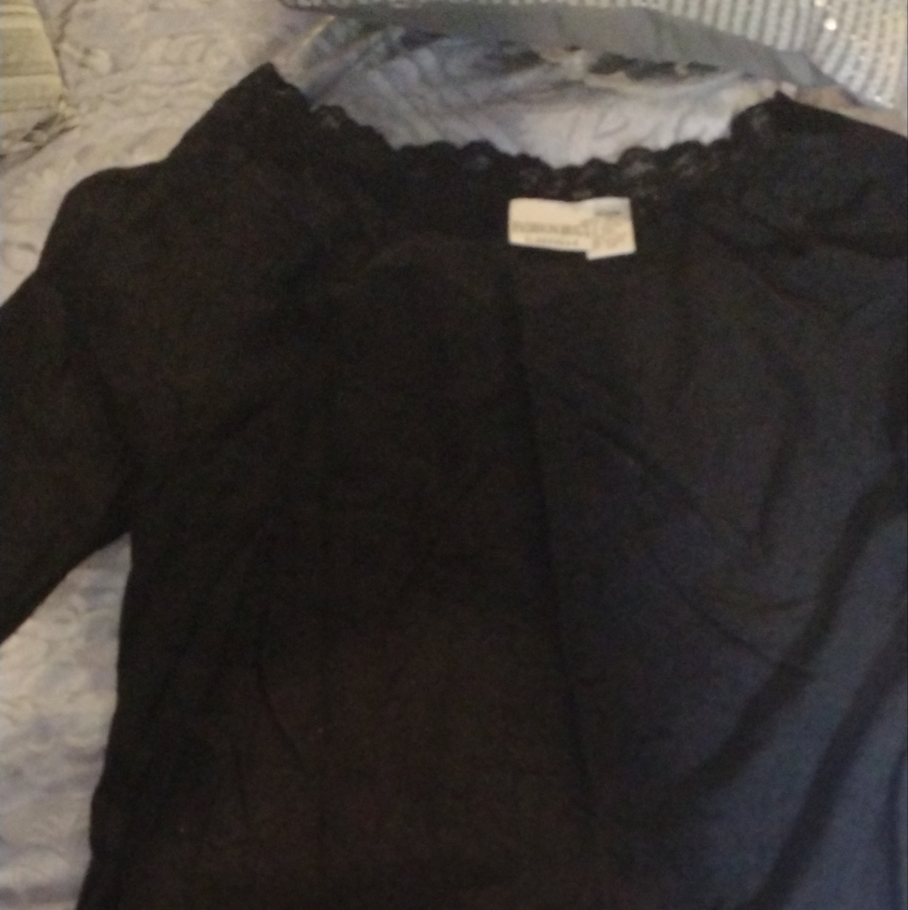 Women stretch lace nightgown